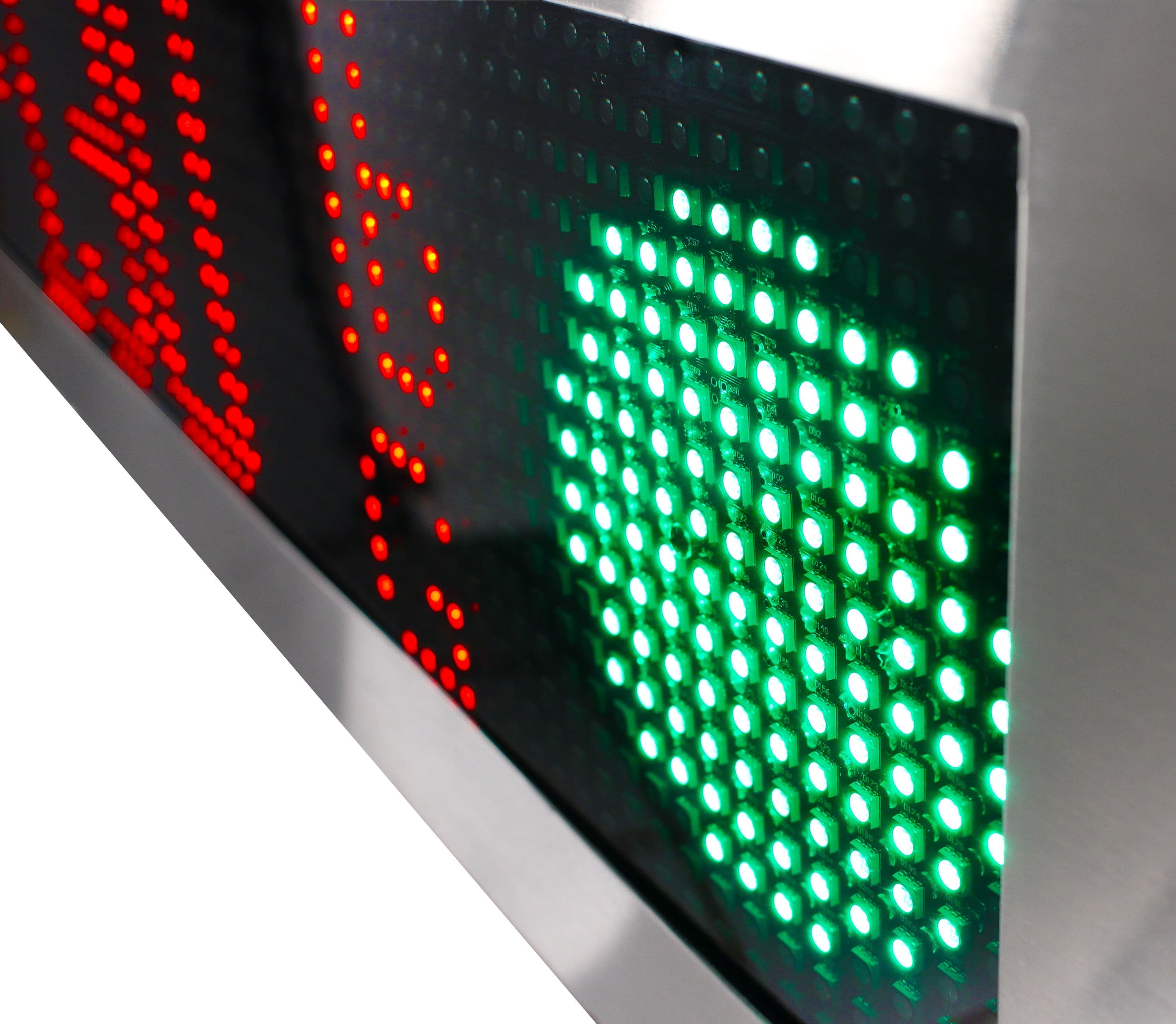 SB600_LED-Close-Up-1.jpg