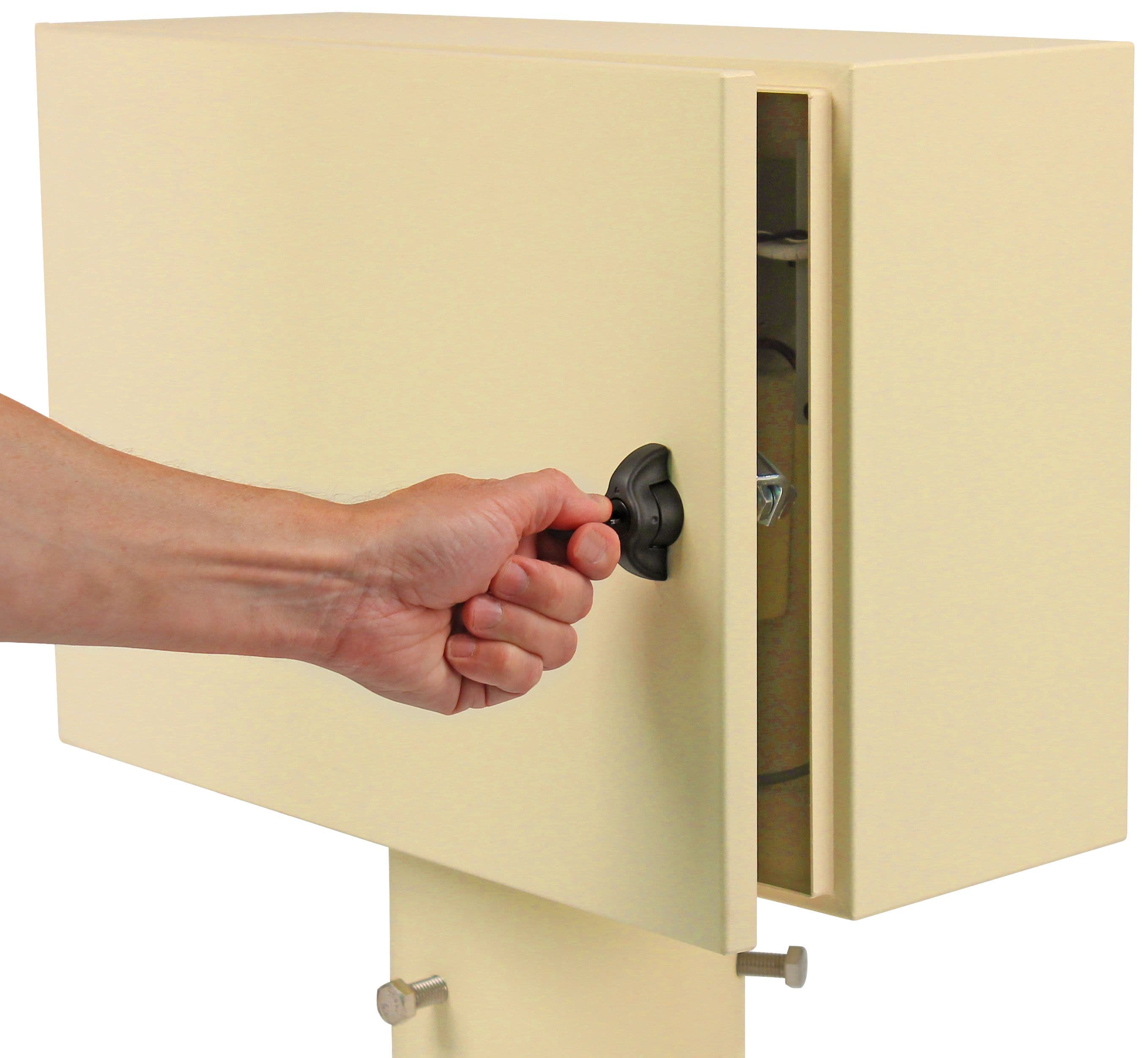 WINENCL-P_DoorKey.jpg